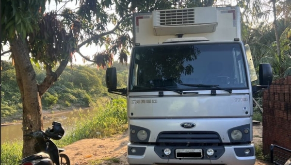 PF apreende 300 kg de carne no Acre que seria ilegalmente transportada para a Bolívia